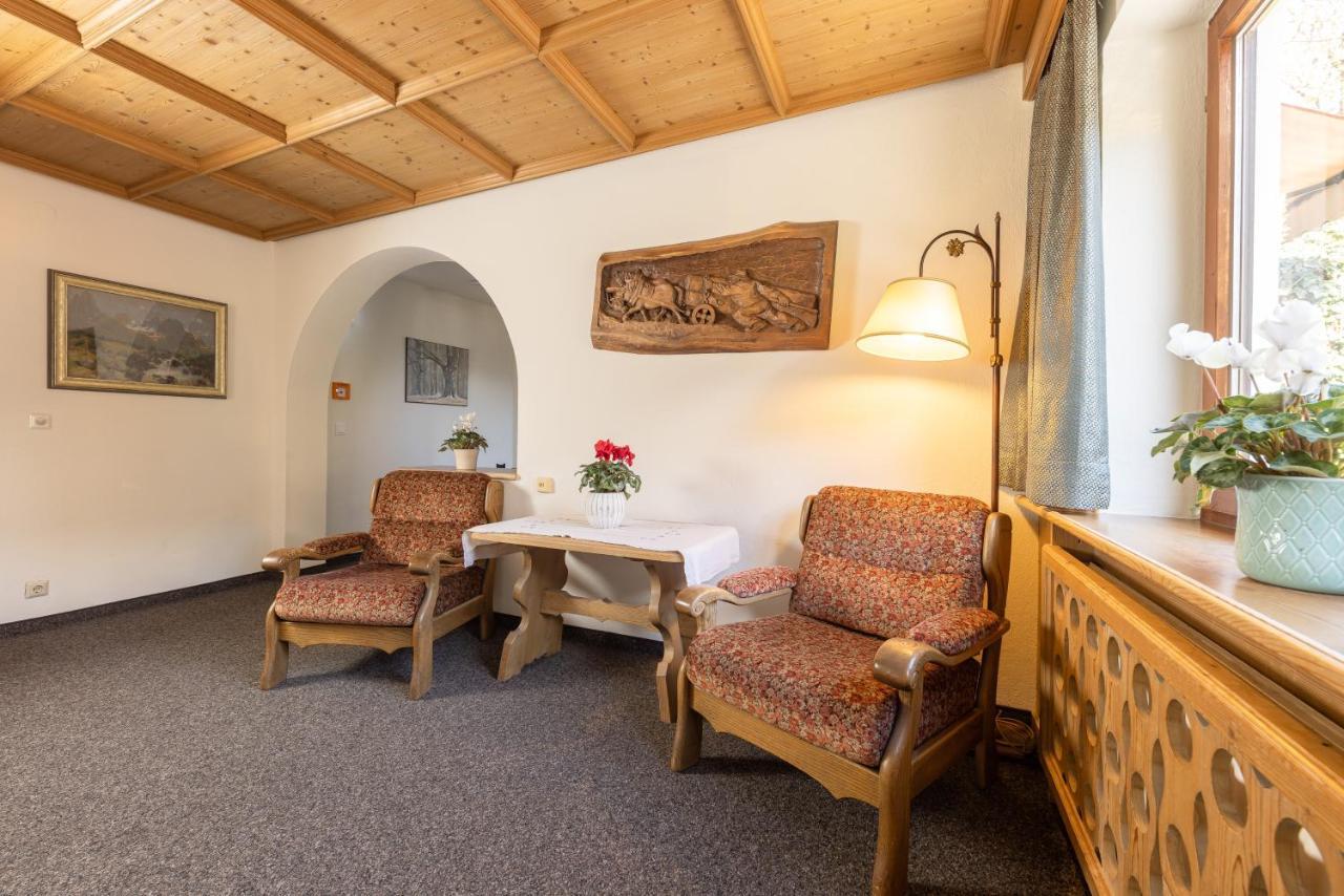 Pension Gulla - Ferienhaus Appartements B&B Neustift im Stubaital Ngoại thất bức ảnh