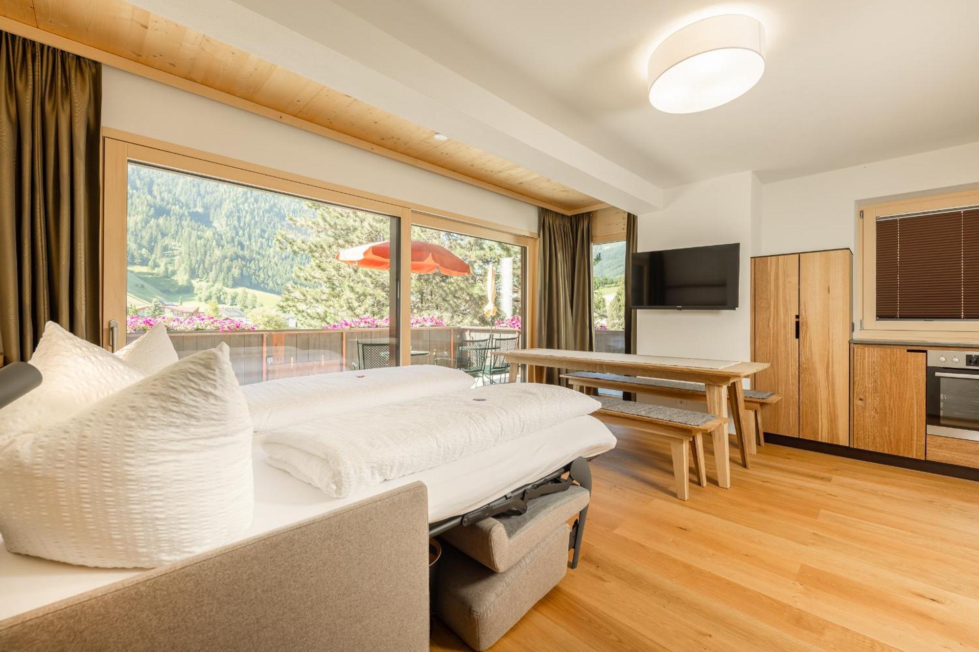 Pension Gulla - Ferienhaus Appartements B&B Neustift im Stubaital Ngoại thất bức ảnh